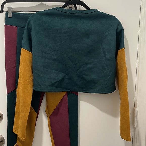 2 piece pants set Suede Colorblock set AWOO Size Large - Picture 5 of 9